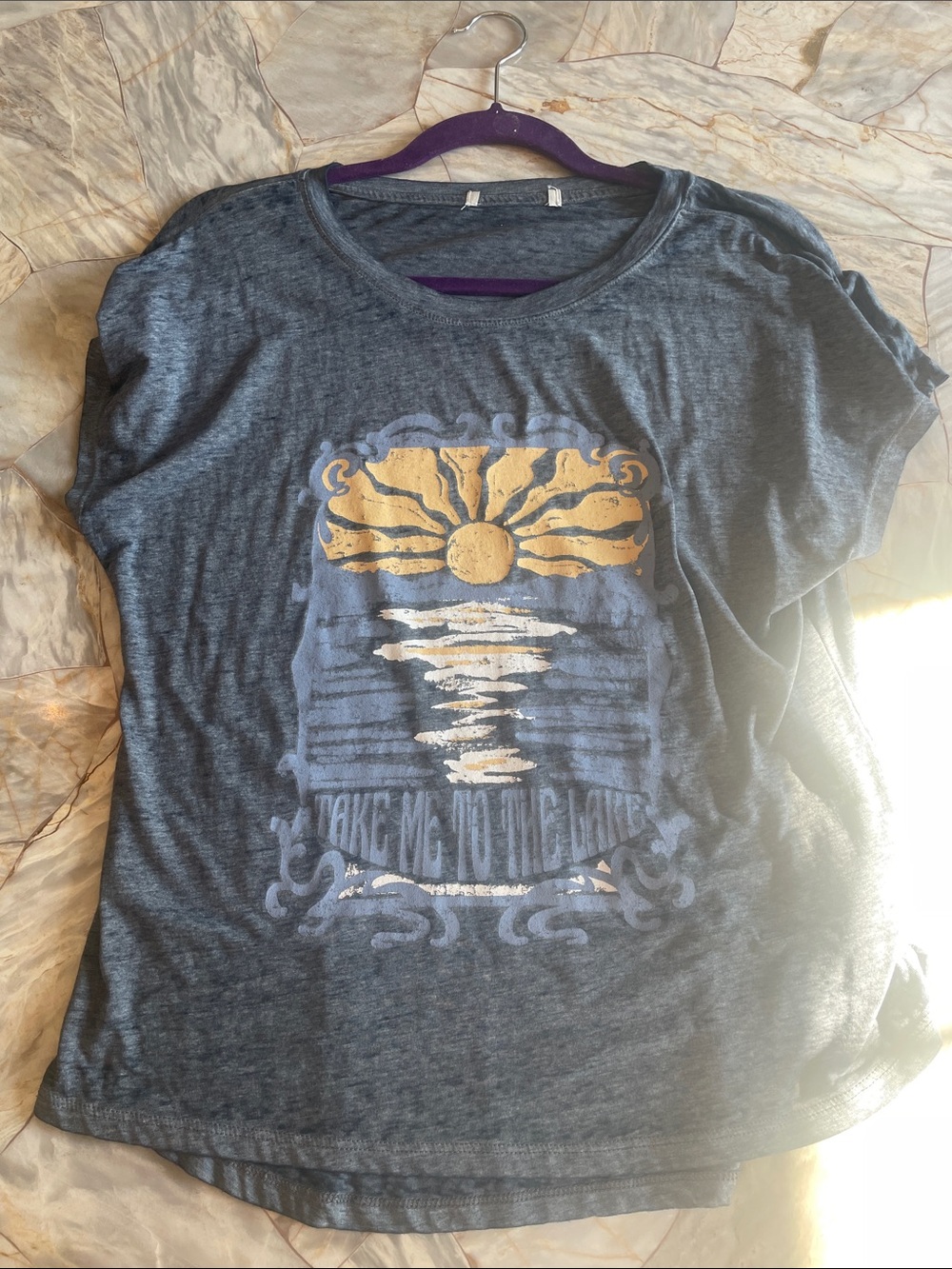 Women's Dark Gray Short-Sleeve Graphic Tee with Yellow Sun
